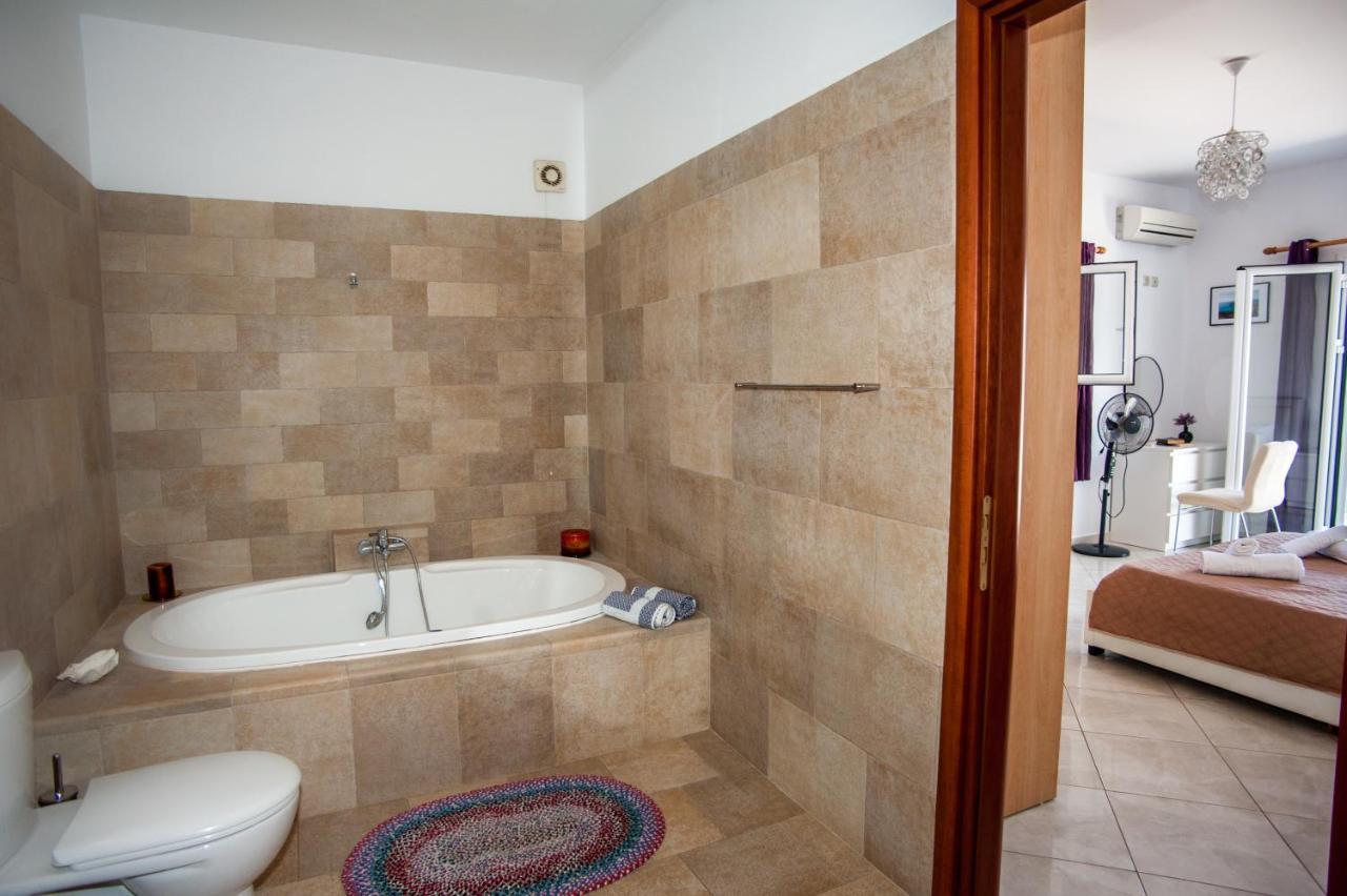 Nikos Apartments Spacious And Panoramic Argostoli  Exterior foto